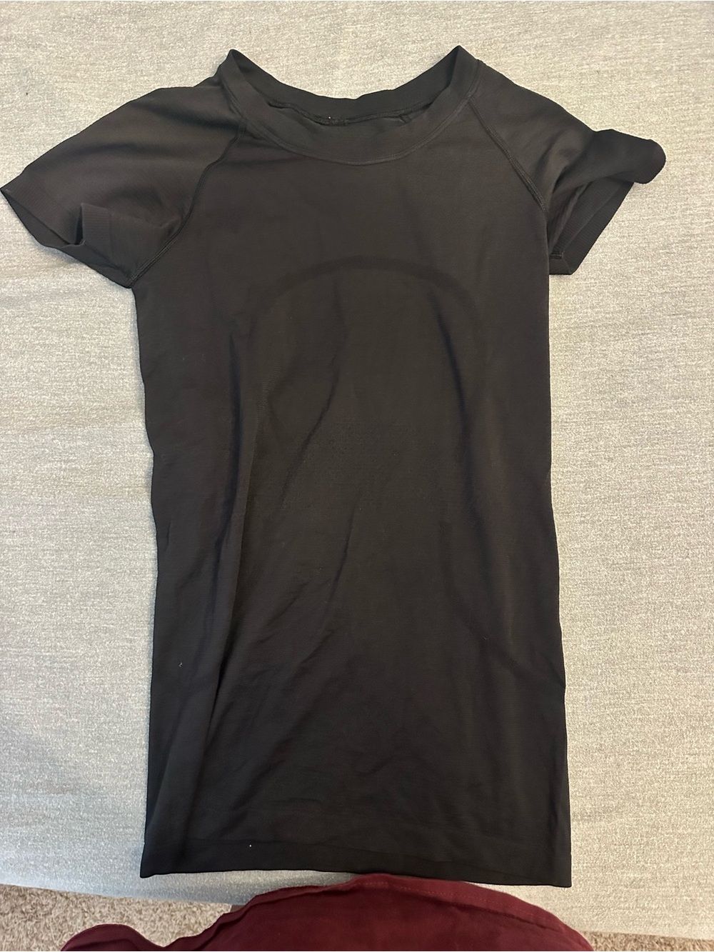 Lulu swiftly Black Short Sleeve size 2